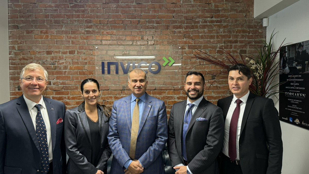 CanadaTIMC's tweet photo. With our partner Invico, during our second day of due diligence in Calgary.
Confirming their Diversified Income Fund continues to align with our holistic approach to wealth preservation. 
#Invico #wealthpreservation #geographicdiversification #TIMC
https://t.co/NcfoJeXo2j https://t.co/JsPKoKXrkV