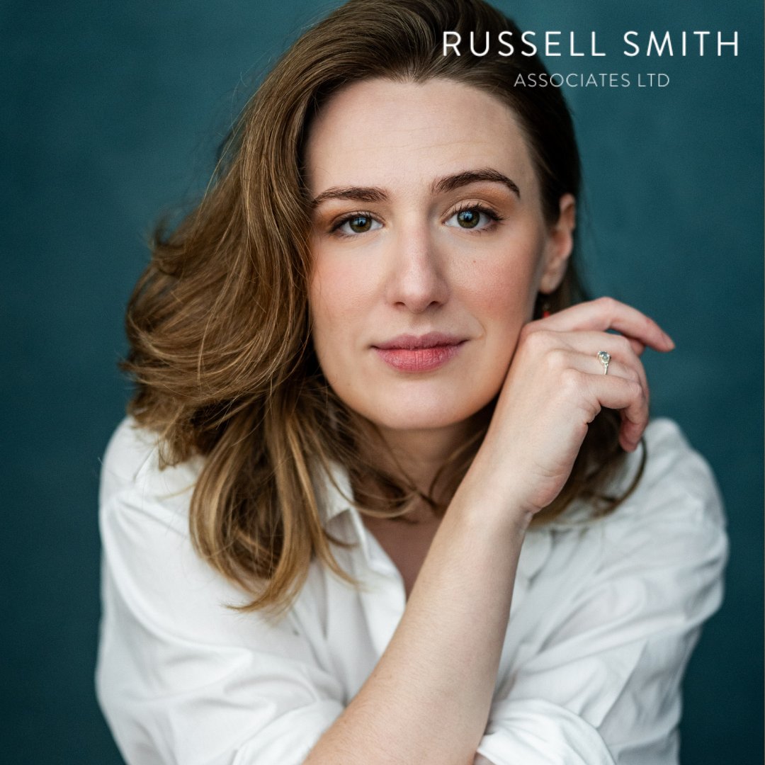 Elizabeth Chalmers (<a href="/BuffyChalmers/">Elizabeth Chalmers</a>) plays Cora Bellweather in the new feature film Christmas at Plumhill Manor, directed by Brian Herzlinger. Showing on Lifetime USA and Great! Christmas Channel in the UK through Narrative Pictures.

Casting by Kate Plantin CDG.
Produced by