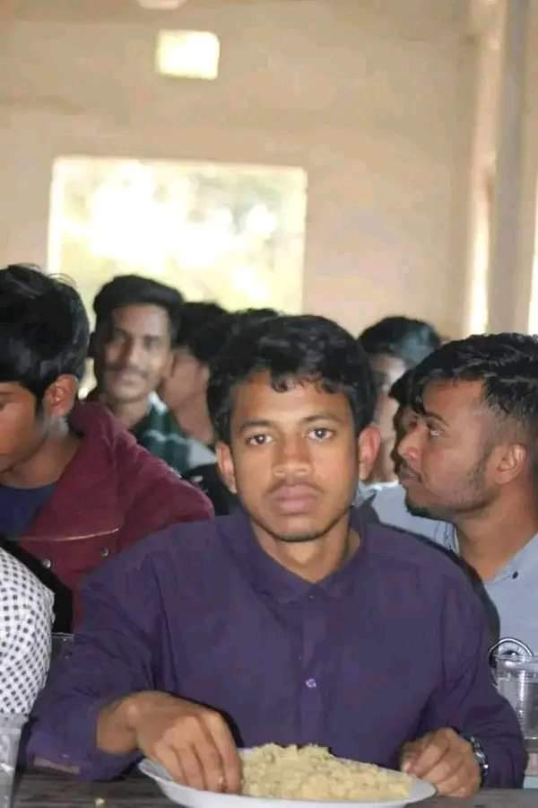 নওগাঁয় নিখোঁজের ৮ দিন পর এসএসসি পরীক্ষার্থীর গলিত লাশ উদ্ধার