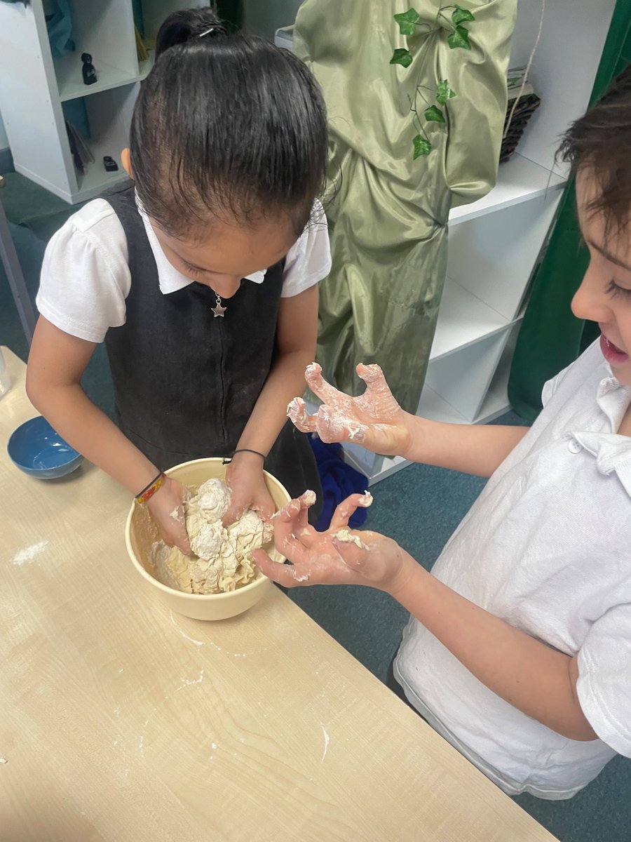 Foxfield - Year 3 tweet media