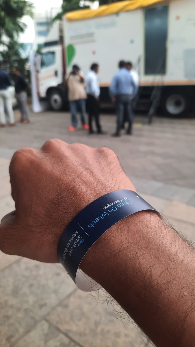 ashikkallara8's tweet photo. Cisco on wheels

#CiscoOnWheels
#CiscoSMBsolutions
#Cisco https://t.co/uGrkYhedBX