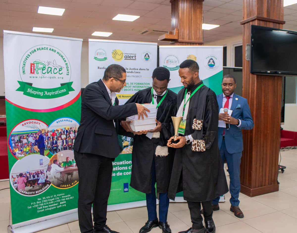 iPeace (@ipeace_gl) on Twitter photo Le gagnant de la 9e édition du Concours Régional de Plaidoirie des Grands Lacs pour le circuit francophone est l’université Libre des pays des grands Lacs <a href="/ULPGL_GOMA/">ULPGL GOMA CELLCOM</a> de la RDC. Félicitations à l’équipe pour sa performance exceptionnelle ! #GLRTP2024 #DIH #DroitsHumains Le gagnant de la 9e édition du Concours Régional de Plaidoirie des Grands Lacs pour le circuit francophone est l’université Libre des pays des grands Lacs <a href="/ULPGL_GOMA/">ULPGL GOMA CELLCOM</a> de la RDC. Félicitations à l’équipe pour sa performance exceptionnelle ! #GLRTP2024 #DIH #DroitsHumains