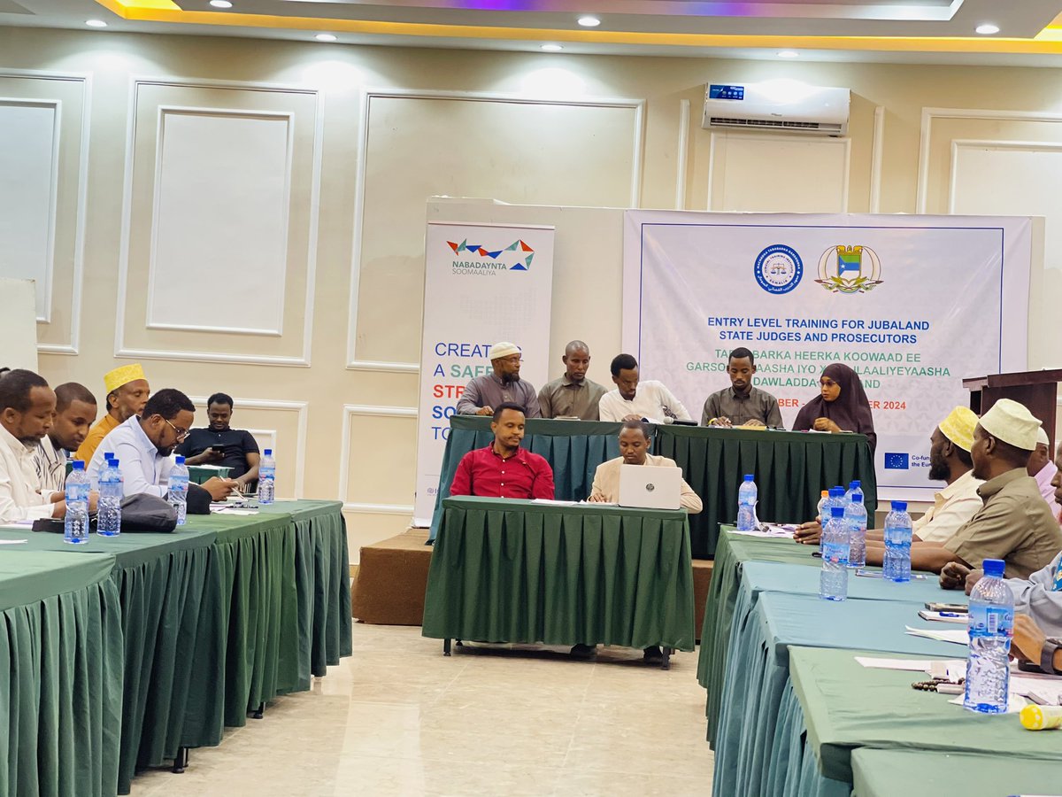 qadarhk's tweet photo. Day 5 of training @Nabadaynta is supporting the induction training for new judges and prosecutors in Jubaland. Today’s session includes a moot court practice to enhance their skills and apply the knowledge gained so far.
@iom_somalia @UKinSomalia @EU_in_Somalia https://t.co/GErsCHu2Q0