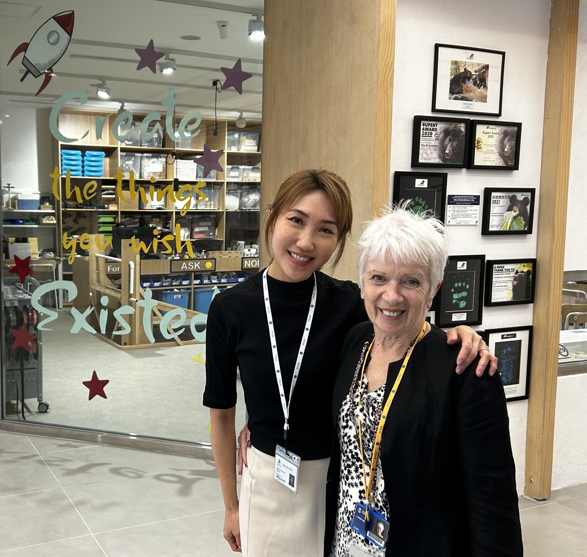 PGCEIDL's tweet photo. It's a privilege for Dr Lynda Dalkin to visit our amazing partner schools to meet our trainees in #HongKong @sunderlanduni @PGCEIDL @UOSiQTS @UOSPGCEEYT #DistanceNotDistant #WeAreSun https://t.co/CsP3K3rD81