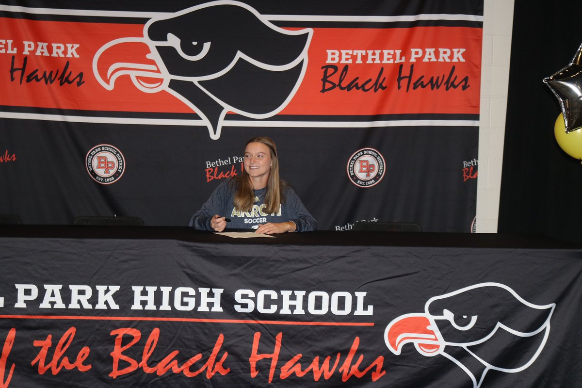 Freya Blatz🧤 tweet media