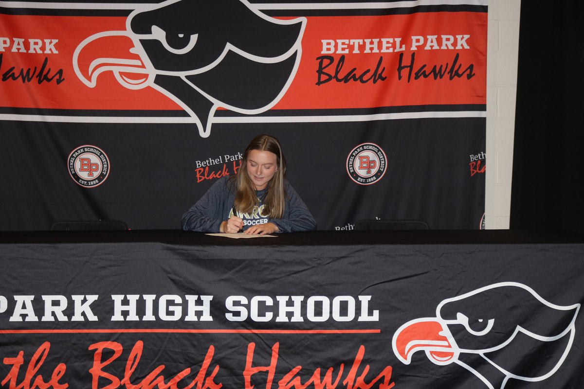 Freya Blatz🧤 tweet media