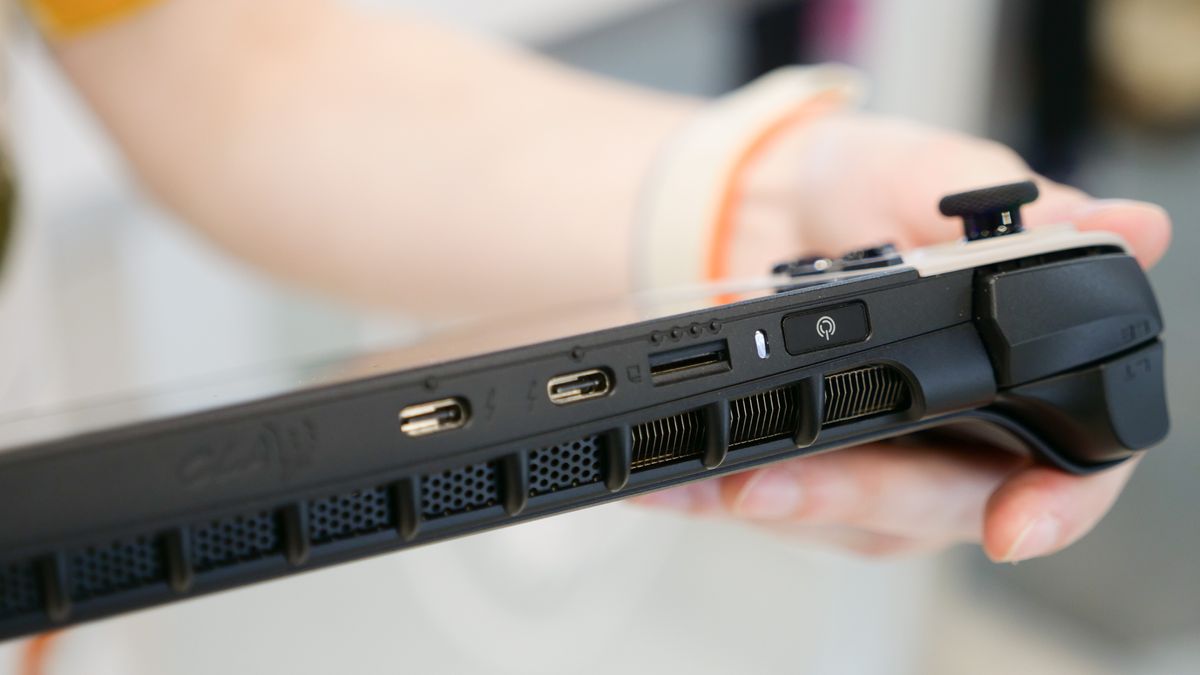 You don't need to wait for Microsoft's handheld Xbox, you already own one trib.al/q98GEPm