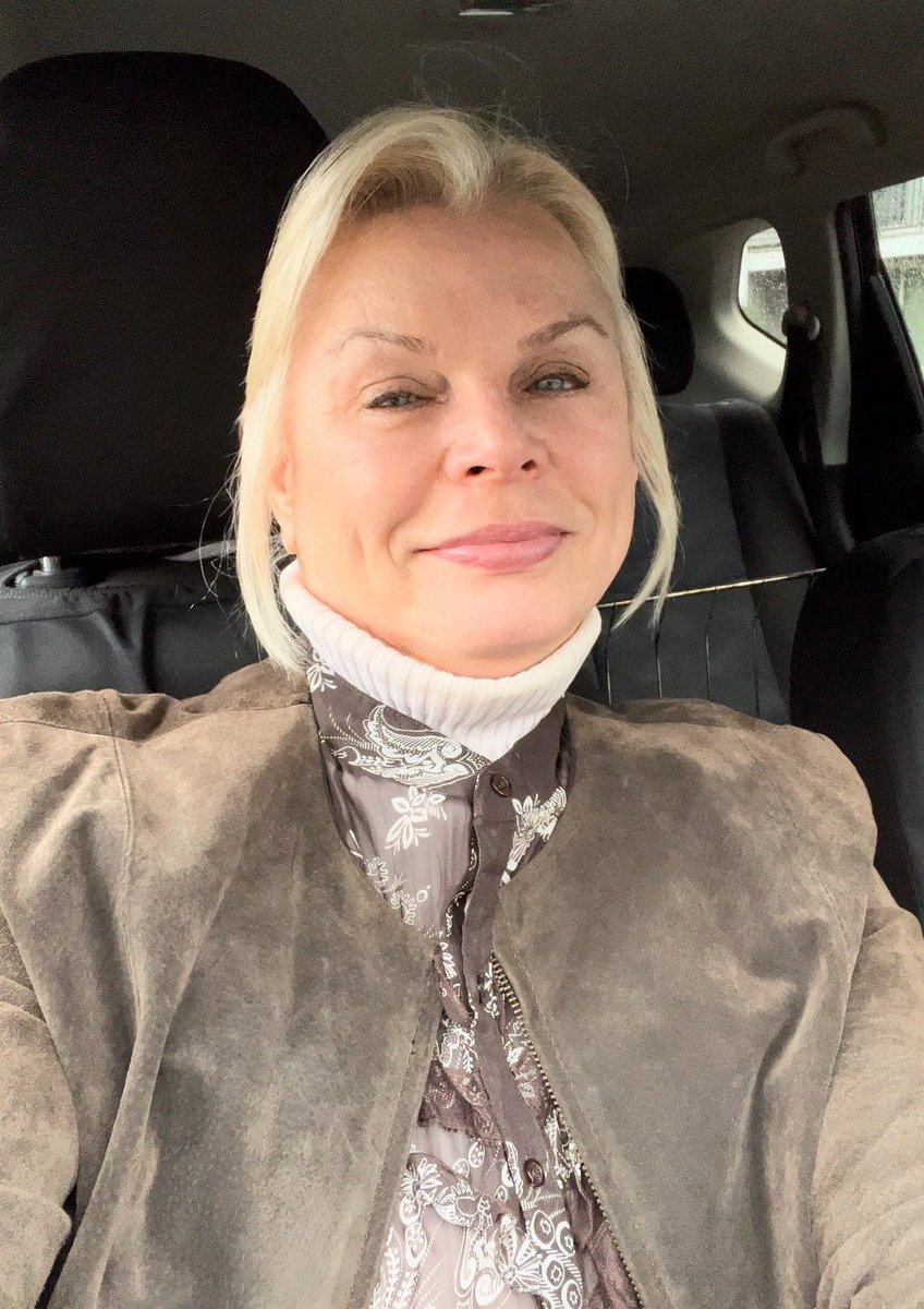 I am getting back on track today. My heart still aches. Thank you all again for your condolences. I truly appreciate all the love &amp; support you have given me and my family. The offers for puppies was very kind. Maybe in time. 
#ko #kadrolshaonacarole #love #pets
