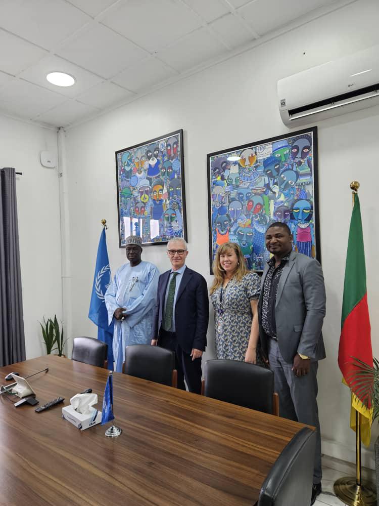 WFP Cameroon (@wfp_cameroon) on Twitter photo #Cameroon🇨🇲
<a href="/WFP_Cameroon/">WFP Cameroon</a> CD @GinalucFerrera welcomed Cameroon @peacecorps CD Ms Nickie Sene at <a href="/WFP/">World Food Programme</a> Office. They explored areas of collaboration for improved agricultural techniques & community healthcare management of vulnerable population in CMR🇨🇲.
#SavingLives
#ChangingLives #Cameroon🇨🇲
<a href="/WFP_Cameroon/">WFP Cameroon</a> CD @GinalucFerrera welcomed Cameroon @peacecorps CD Ms Nickie Sene at <a href="/WFP/">World Food Programme</a> Office. They explored areas of collaboration for improved agricultural techniques & community healthcare management of vulnerable population in CMR🇨🇲.
#SavingLives
#ChangingLives