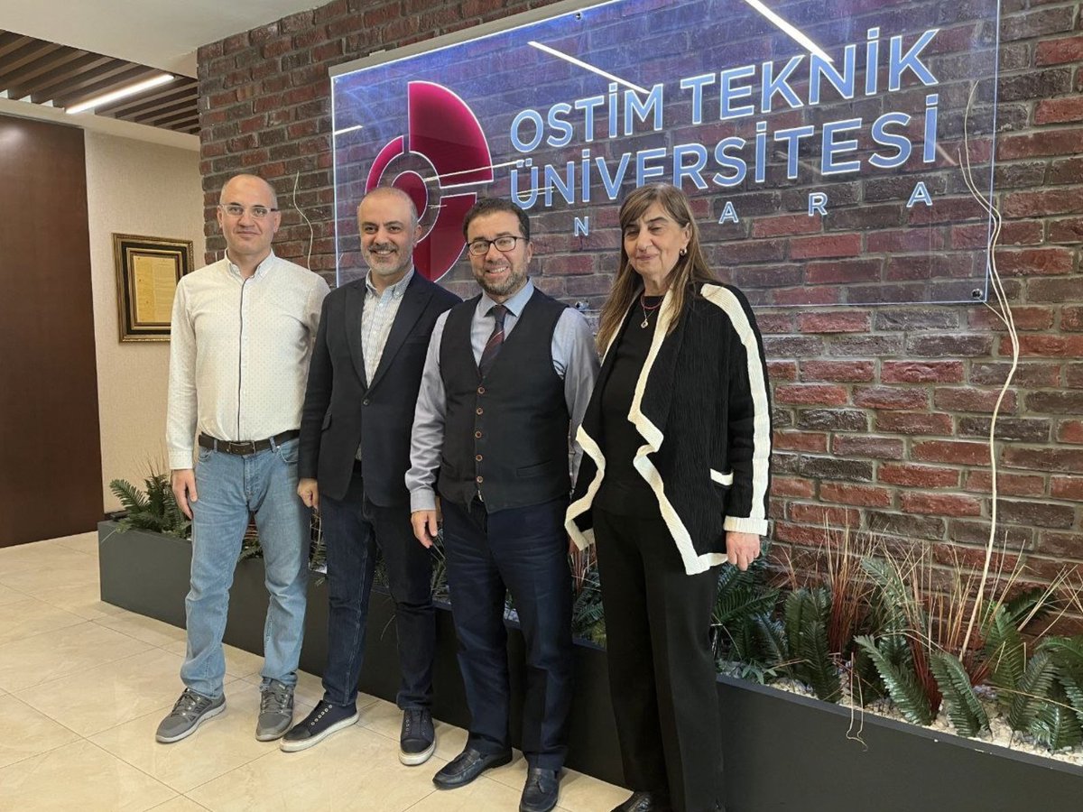 Mucahit Donmez (@mucahittdonmez) on Twitter photo #BinanceTR olarak, Ankara'da Ostim Teknik Üniversitesi ile bir araya geldik ve blokzincir alanındaki akademik gelişmeleri konuştuk.
Değerli ev sahipliklerinden ötürü <a href="/myulek/">Murat Yülek</a>, <a href="/BaharErdal2020/">Bahar Erdal</a> ve <a href="/ostimteknikuniv/">OSTİM Teknik Üniversitesi</a>'in tüm akademik kadrosuna teşekkür ederiz. 🙏 #BinanceTR olarak, Ankara'da Ostim Teknik Üniversitesi ile bir araya geldik ve blokzincir alanındaki akademik gelişmeleri konuştuk.
Değerli ev sahipliklerinden ötürü <a href="/myulek/">Murat Yülek</a>, <a href="/BaharErdal2020/">Bahar Erdal</a> ve <a href="/ostimteknikuniv/">OSTİM Teknik Üniversitesi</a>'in tüm akademik kadrosuna teşekkür ederiz. 🙏