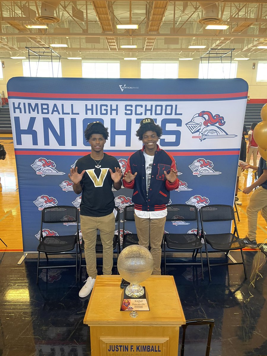 Been in the underdog role for most of my basketball life but “God did!” Thanks to everyone who came out to support me and my teammate on signing day. #GoBlazers #WinAsOne #KK4State
