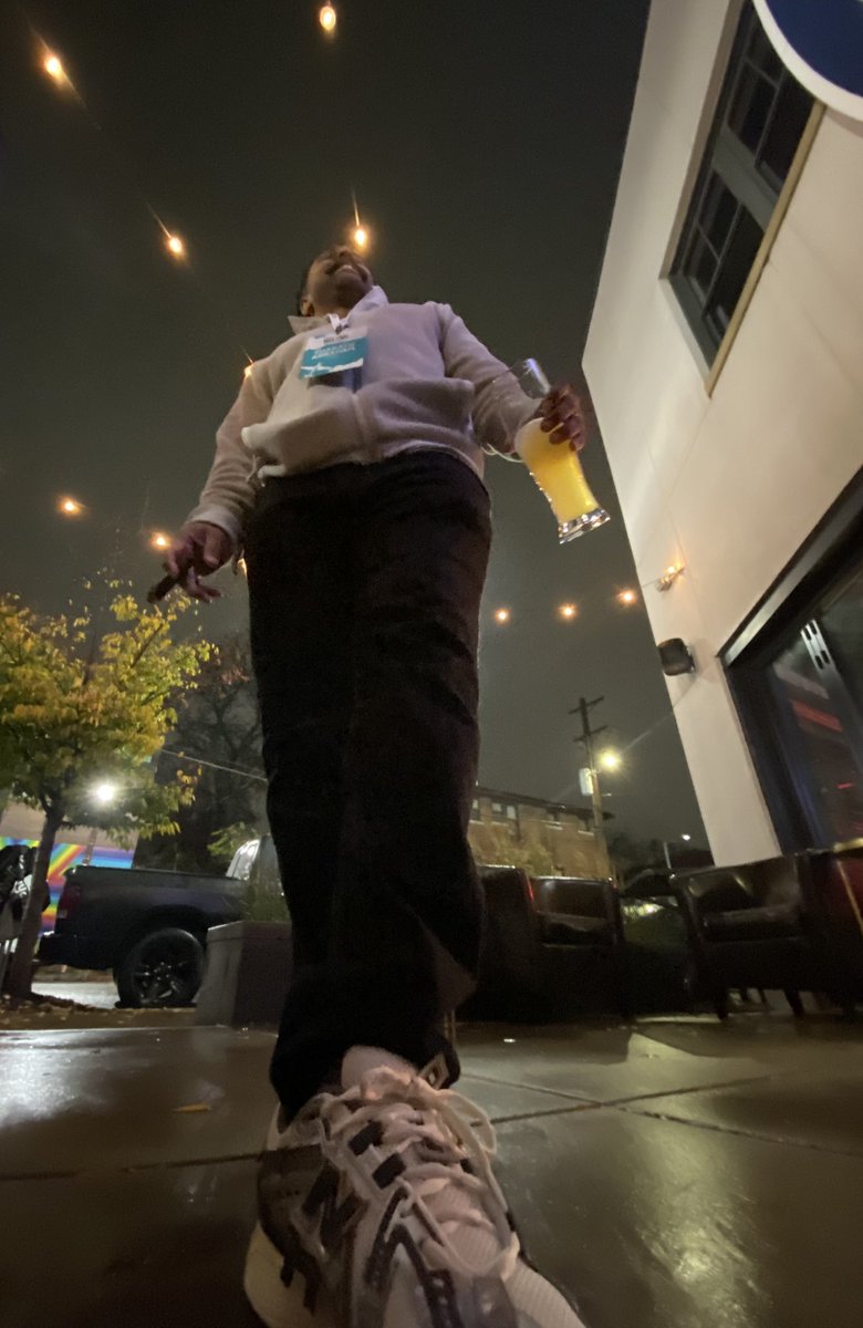 Tobi Tungl tweet media