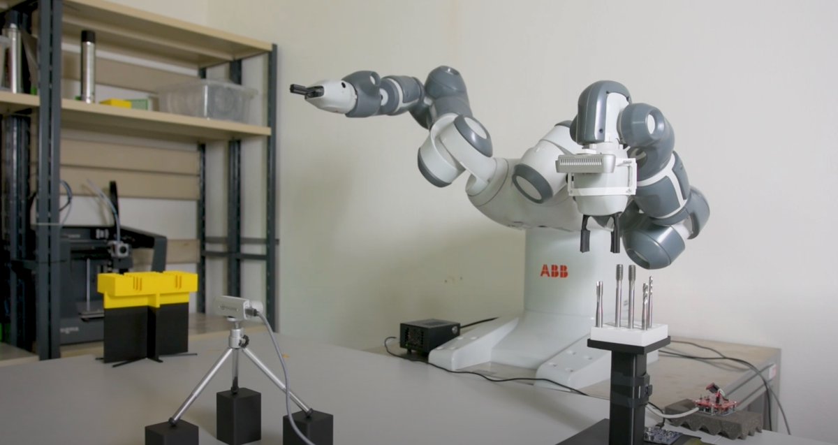 Modul4r_project's tweet image. 𝗔𝗱𝘃𝗮𝗻𝗰𝗲𝗱 𝗱𝗲𝗳𝗲𝗰𝘁 𝗱𝗲𝘁𝗲𝗰𝘁𝗶𝗼𝗻 𝗳𝗼𝗿 𝘁𝗮𝗽𝗽𝗶𝗻𝗴 𝘁𝗼𝗼𝗹𝘀 𝗶𝗻 𝗠𝗢𝗗𝗨𝗟𝟰𝗥!

Let's explore how our MODUL4R partners, @UNINOVA, benefit from #metaverse tools to create modular, synthetic datasets for defect detection in #tappingtools!

→  An inspection…