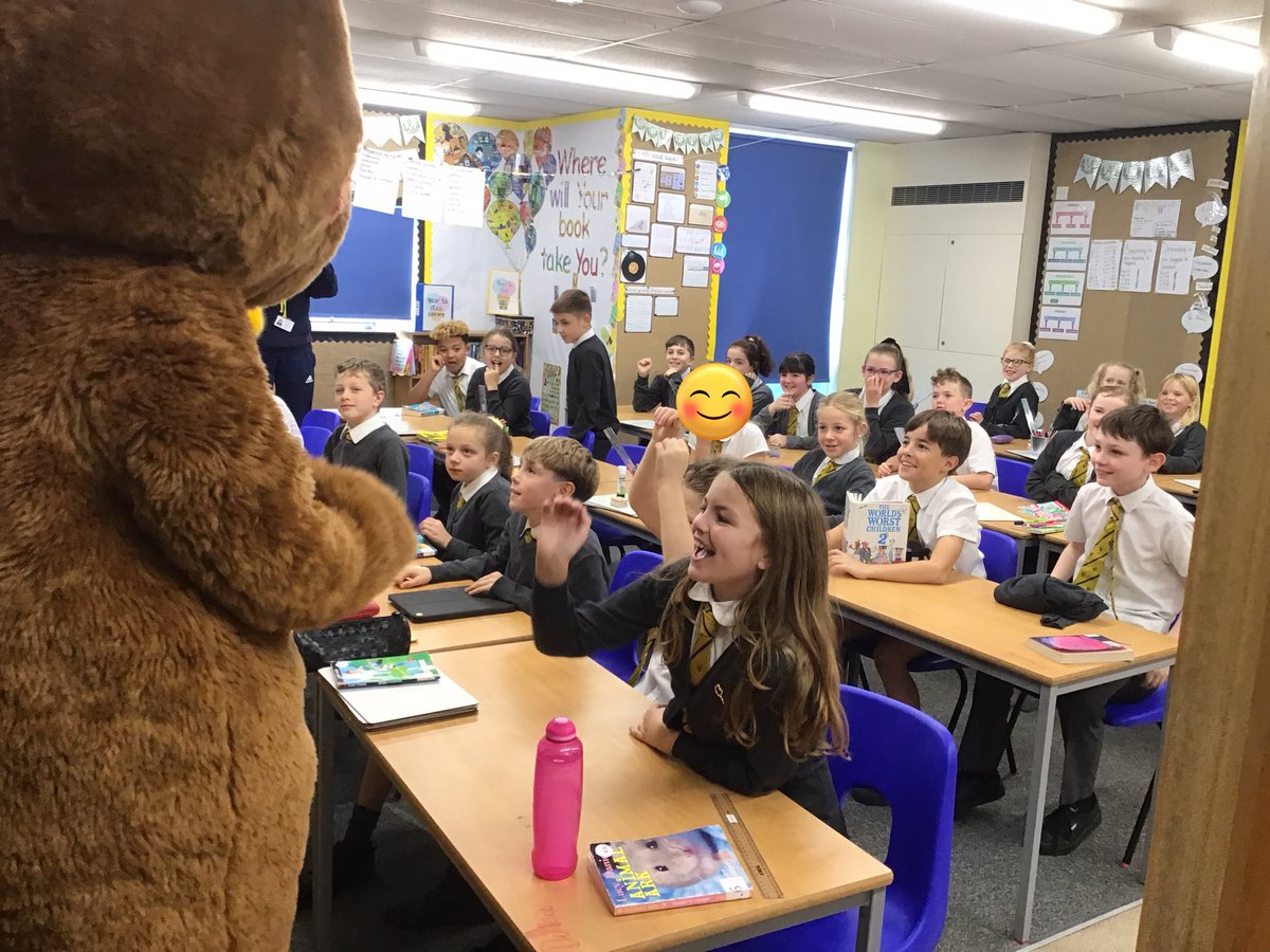 It’s been fantastic to welcome Pudsey and Blush into our school today ahead of <a href="/BBCCiN/">BBC Children in Need</a> tomorrow!