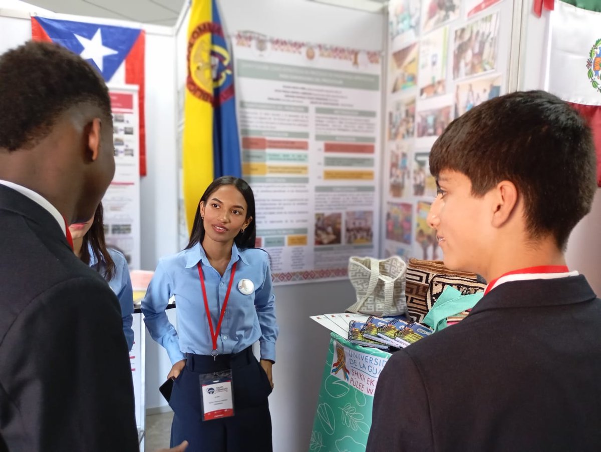 ongnobelesaust1's tweet photo. #ExpoCienciasNacionalChile2024! 📷📷
Proyectos nacionales e internacionales destacan en Feria de Ciencias escolares. #Magallanes presente con estudio y conocimiento de "Fiona"ictiosaurio
@anglochilean @judkasan
#CienciaParaTodos #Innovación #ExpoCiencias2024 #fccch @JorgeFlies https://t.co/0ge7OktqnG
