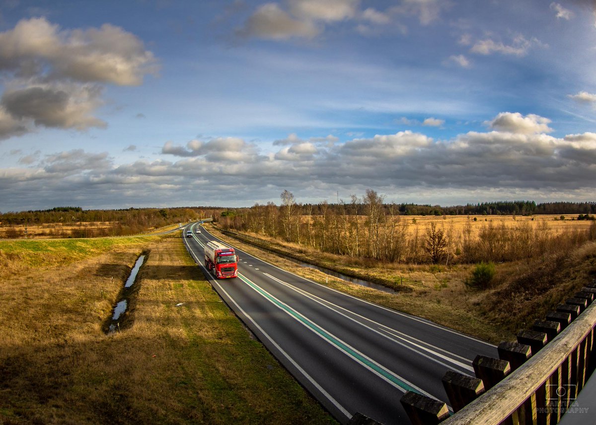 E_van_den_Ham's tweet photo. Truck at #Appelscha

#AlphabetChallenge #WeekTforTransport https://t.co/v1irX0TPuZ