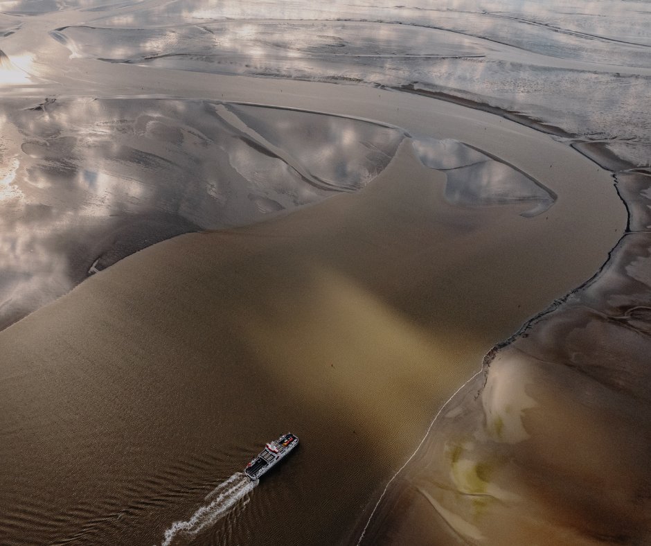 Goed nieuws! Minister Madlener geeft groen licht voor het vervolgonderzoek naar betere bereikbaarheid 
van Ameland. “We zijn enorm opgelucht dat het onderzoek van start kan” aldus burgemeester Leo Pieter Stoel.  Lees meer: bit.ly/4fH78vi