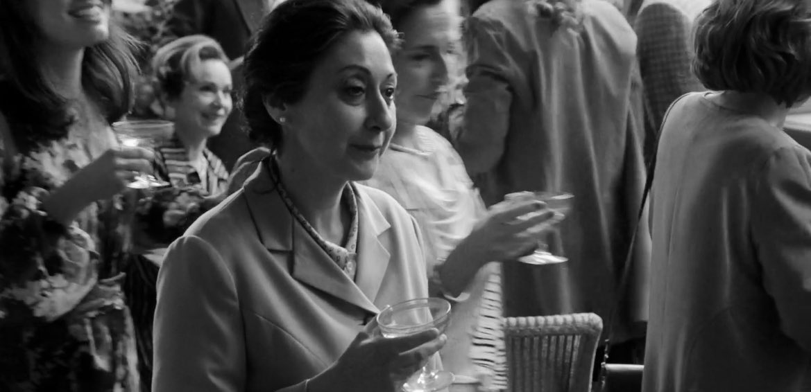 kscarlett22_'s tweet photo. "We mothers stand still so our daughters can look back to see how far they have come." ❤️‍🩹 #MyBrilliantFriend https://t.co/hzv6ixxlNY