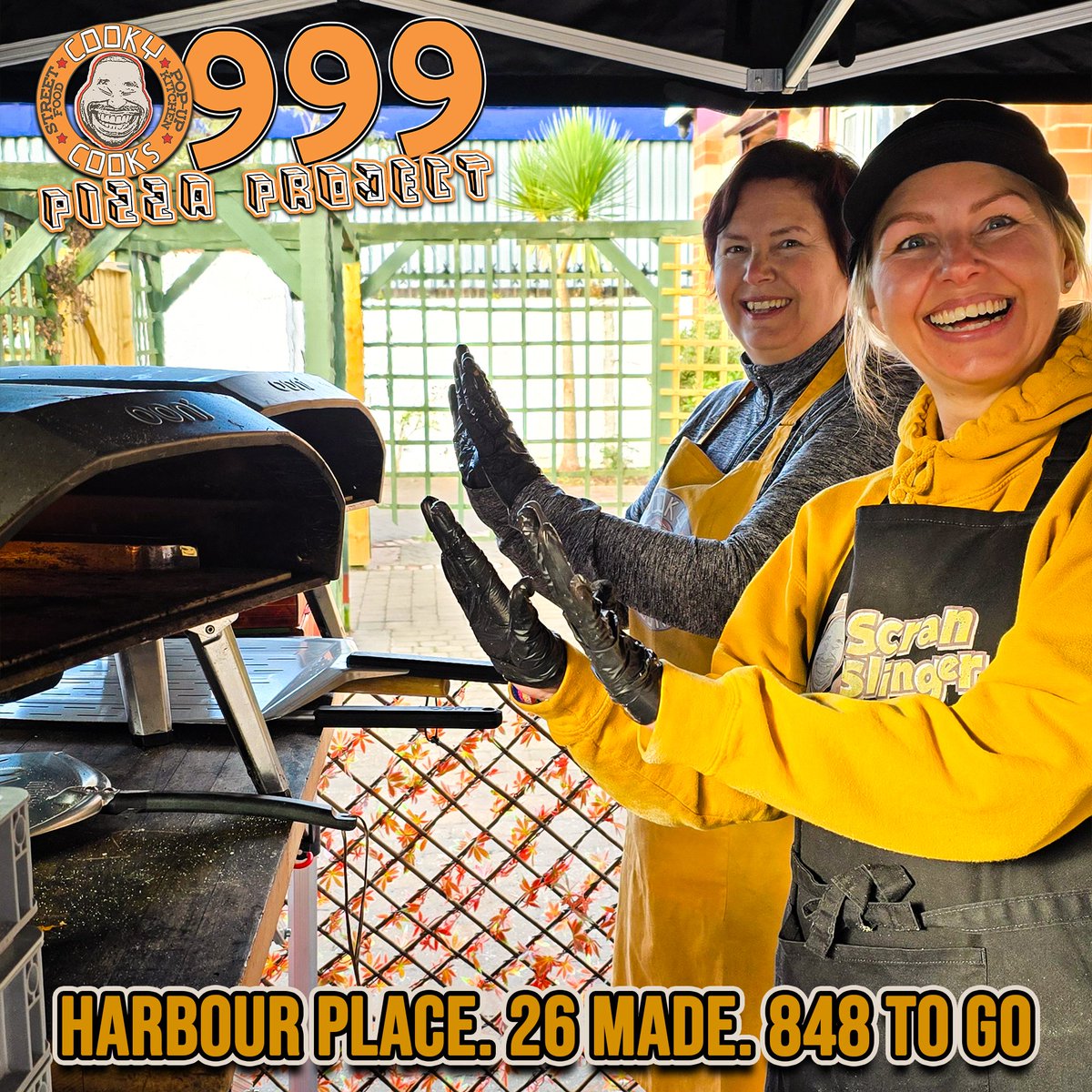 CooksCooky's tweet image. Ace morning down @HarbourPlace1 this morning for our last #999PizzaProject of the year....

Thanks to all the volunteers who helped out today....

We have 848 pizzas left....

#KeepSmilin
#Grimsby
#Cleethorpes