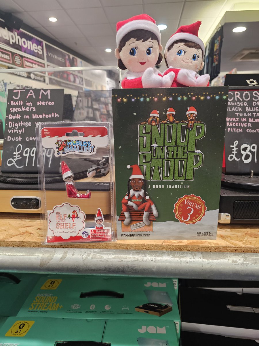It almost #December and nearly  time for #elfontheshelf or If you prefer <a href="/SnoopDogg/">Snoop Dogg</a> #onthestoop ! Get down for a deeks! <a href="/ShowcaseCumbria/">Showcase Cumbria</a> <a href="/TheLanesSC/">The Lanes Shopping</a>