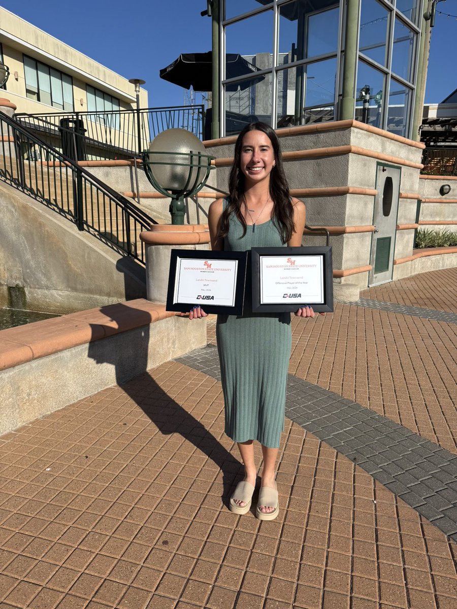 BearkatsSOC's tweet photo. Sam Houston Soccer Offensive Player of the Year &amp; MVP : Landri Townsend 🧡🤍⚽️ https://t.co/ck7mzJQUFQ
