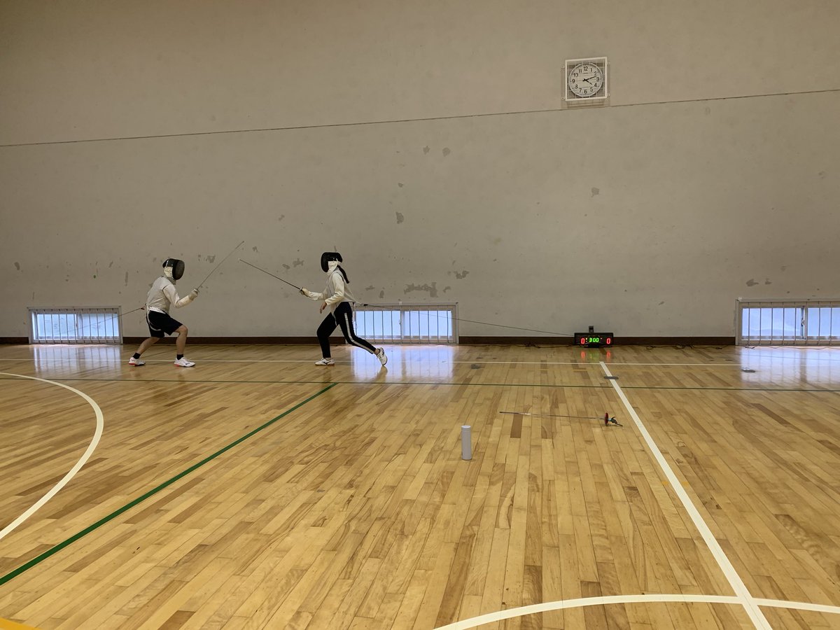 shinkanfencing's tweet photo. 10月の練習から2年生���新たな部員が増えました😭
少しずつですがメンバーが増えてきまして、現在は7人でのんびり活動しています☺️

明日15日も17時から練習しているので、興味のある方はぜひお越しください‼︎ https://t.co/1cW7BvJwsx