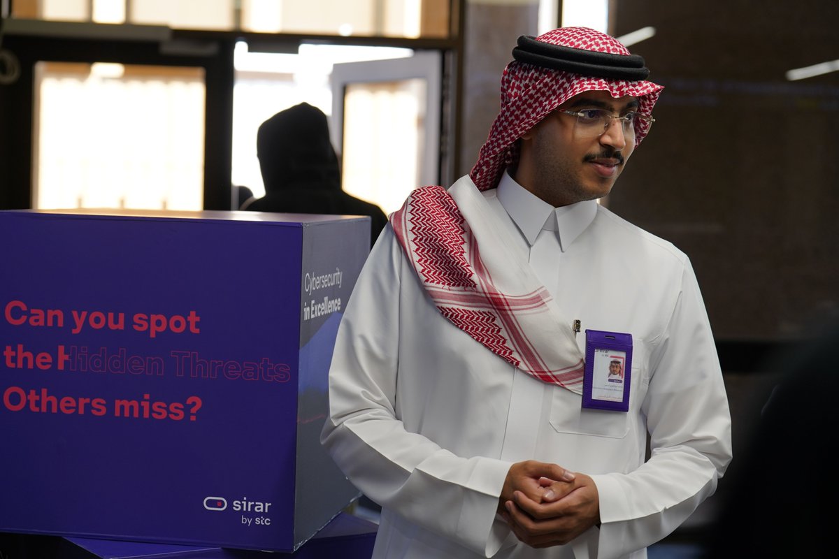 KFUPM's tweet photo. نظمت كلية الحوسبة والرياضيات في #جامعة_الملك_فهد_للبترول_والمعادن، بالتعاون مع شركة سِرار التابعة لمجموعة STC @sirar_bystc، ورشة عمل متخصصة تهدف إلى تمكين الجيل القادم من خبراء الأمن السيبراني. افتتح اليوم الأول المهندس وليد علي، الرئيس التنفيذي للتميز المؤسسي في شركة سِرار وأحد خريجي الجامعة، حيث قدم عرضًا حول مستقبل الأمن السيبراني. كما شهد اليوم الثاني ورشة عمل قدمها نخبة من الخبراء في هذا المجال.

لقراءة المزيد: https://t.co/kjZqncl4YG

#KFUPM