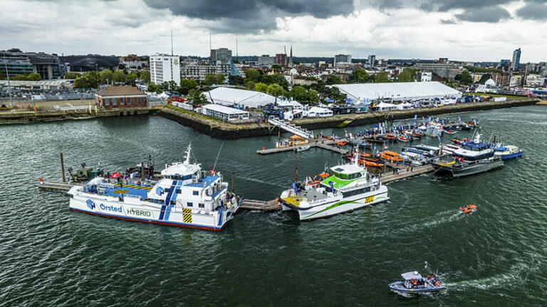 fishfarmermag's tweet photo. Seawork, the European commercial #marine and #workboats exhibition, connects businesses to showcase innovations, solutions and new products.
https://t.co/Zrlc7nksrC
#Seawork #aquaculture #UK https://t.co/m4n8qimsU2