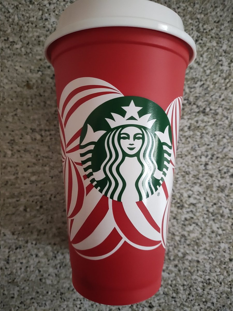 Happy #RedCupDay ☕❤️💚