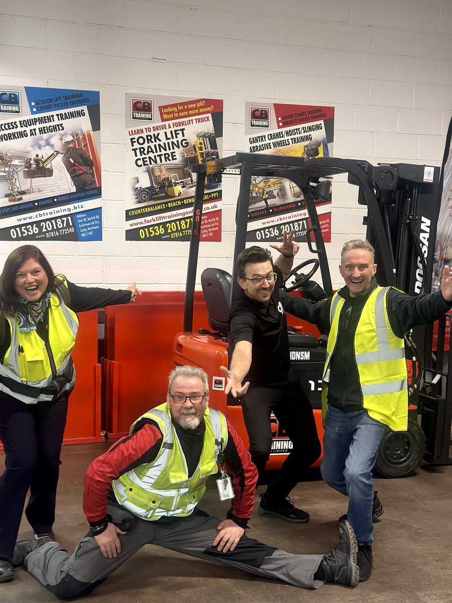CBTrainingUKLtd's tweet photo. Huge congratulations on completing your instructor Re-Registration course! 🎉👏

It was great meeting each of you, and look forward to seeing you again in 5 years time. 

#accreditedtraining #instructortraining #instructor #ITSSAR #CBTraining https://t.co/kTc7VP6h3b