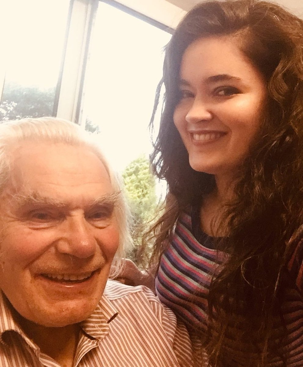 Dr Victoria Taylor 💛💙✈ tweet media