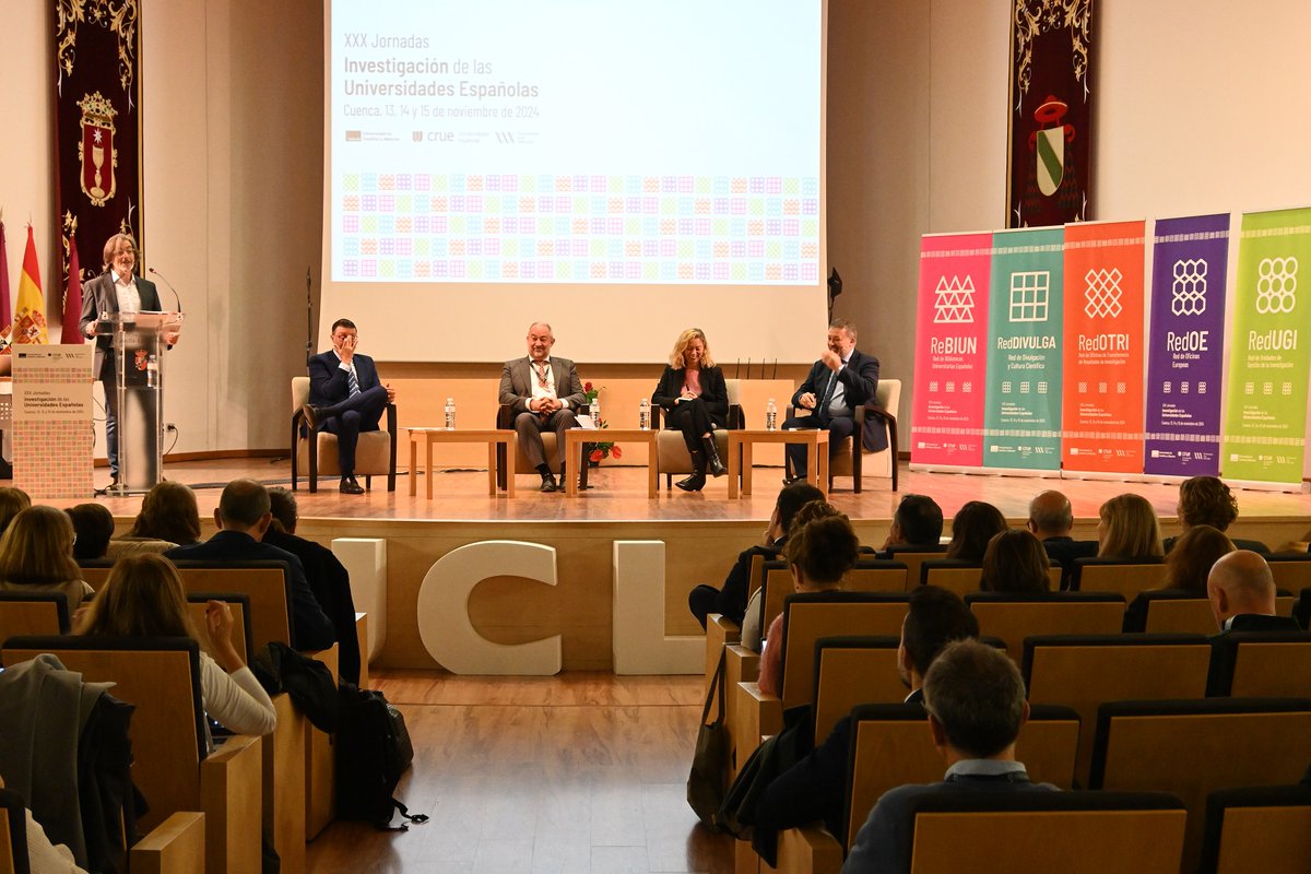 Crue Universidades tweet media