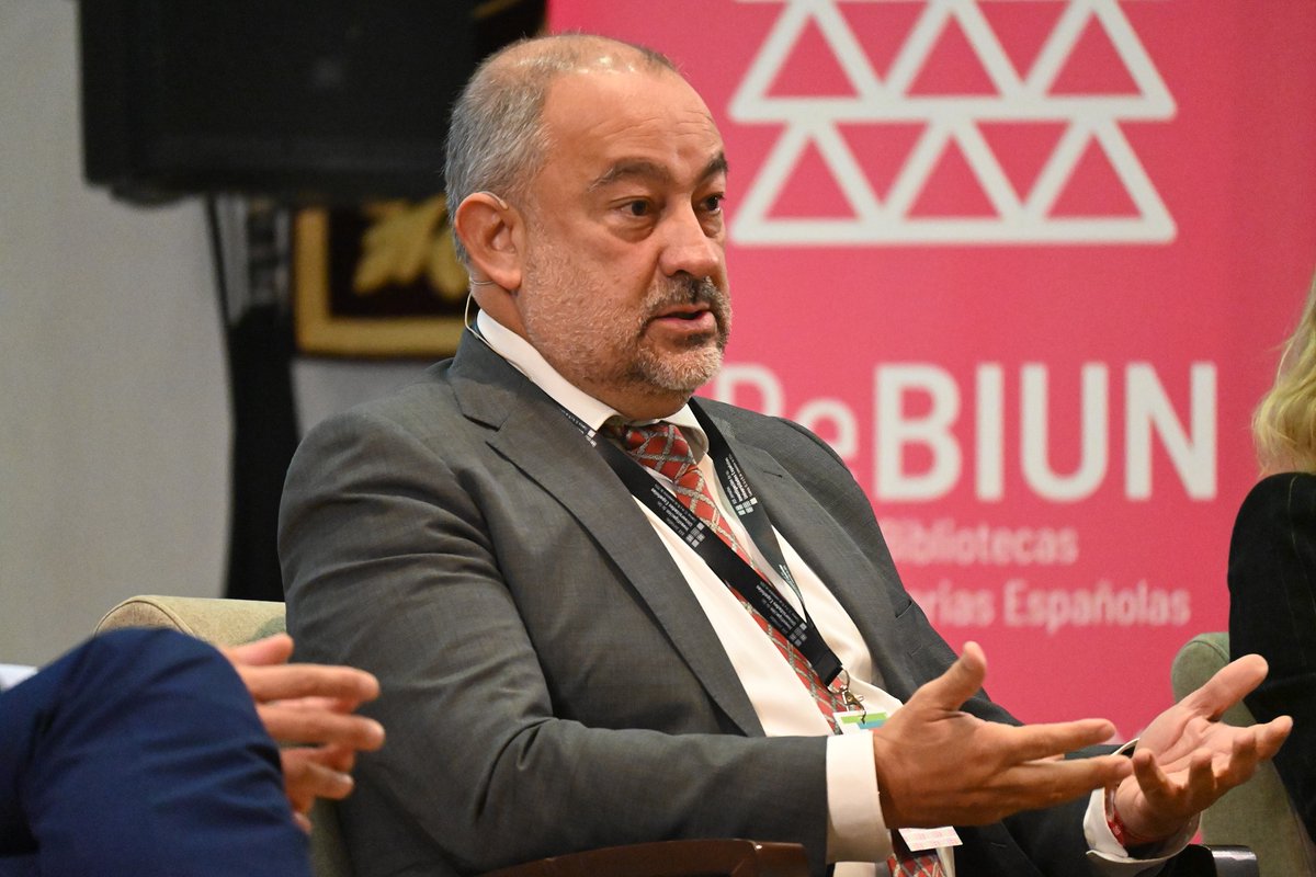 Crue Universidades tweet media