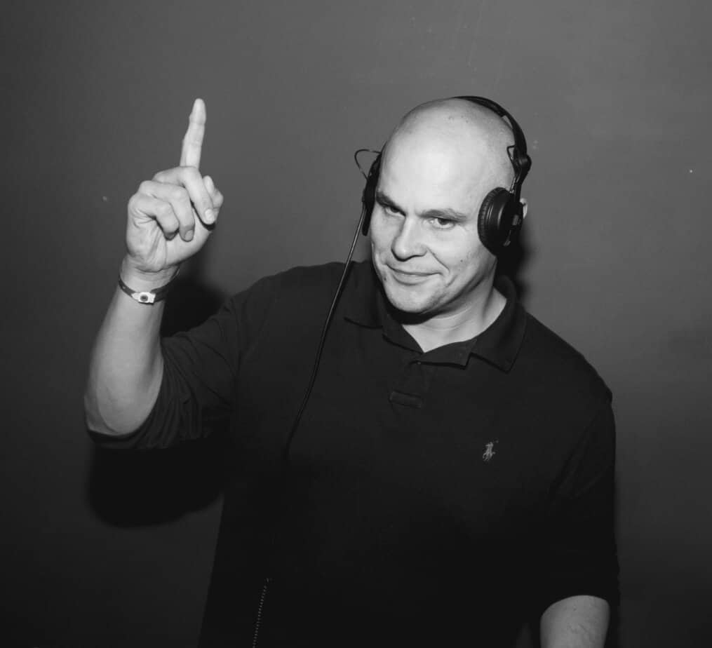 stormdjs's tweet image. Book DJ Scottos for your event and experience a true master of the decks! 🎧 #DJScottos #StormDJs #LondonEvents
storm-djs.com/djs/dj-scottos/