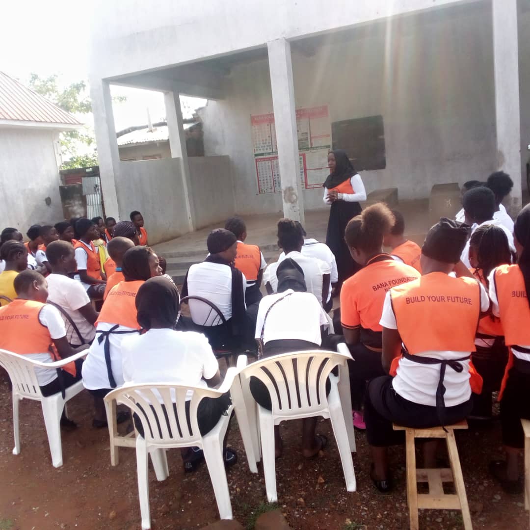 Banafoundug's tweet photo. Bana Foundation igniting the power in girls by teaching them the skills to thrive and believe in their ability to be unstoppable
#girlempowermentprogram #SDGs #TVET #namutumbadistrict #jobcreation
@undpuganda @JicaUganda @BracugandaI https://t.co/zmZUagxPVC