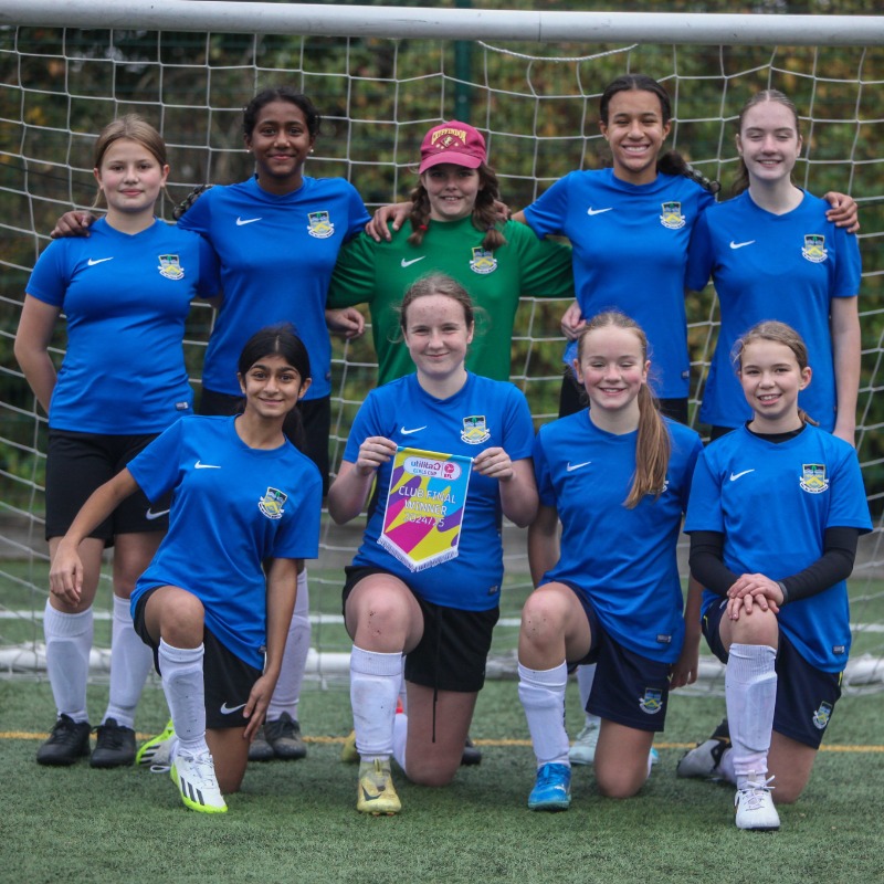 wwfcofficial's tweet photo. 🏆 Congratulations to Robertswood School and Dr Challenors High School, who'll be representing @wwfcfdn in the @EFL's @UtilitaFootball Kids &amp; Girls Cup regional finals!