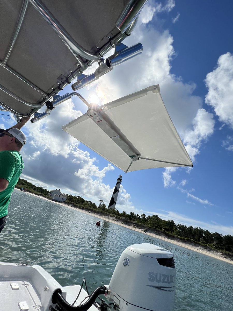 taco_marine's tweet photo. Sunny days on the water just got better with ShadeFin!
#tacomarine #shadefin #sunny #sunprotection #lighthouse #boatshade https://t.co/AvDZWqSJjf