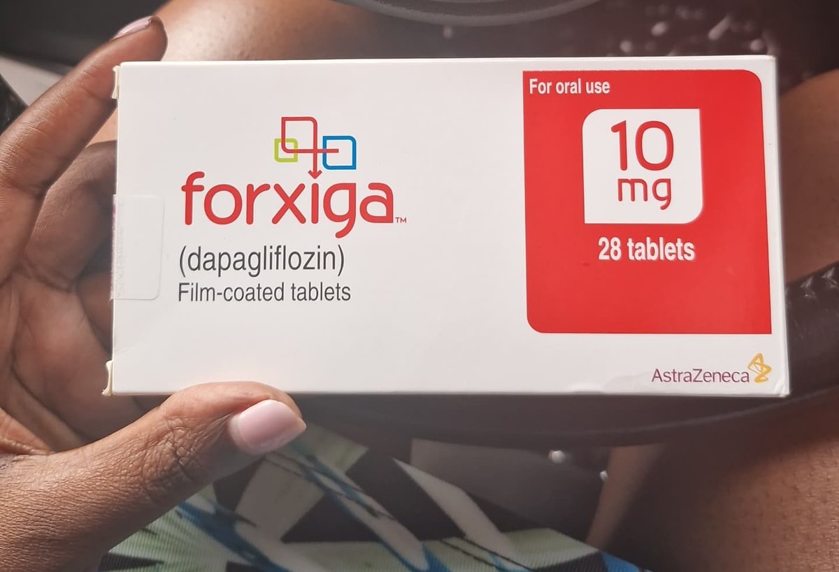 rkalyes1's tweet photo. 🔥 📱 Hello Dr Robert!
"I am very concerned. We told you that our Mom had no Diabetes."
👉 The pharmacist has told us that you gave us a drug for diabetes.
How could you do this? 😭 
👇 Dr Robert: Please share a photo of the drug. 
🔥 Let's learn about SGLT-2 inhibitors! 🧵 https://t.co/N8W11mMh0S