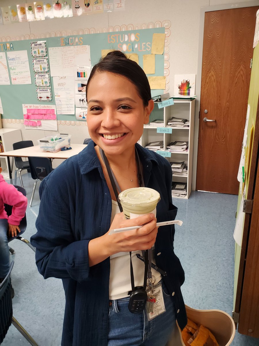 Congrats to Ms. Palacios and Ms. Zuniga, the November winners of the RTI drink giveaway! Thanks for working hard for your students! #navproud