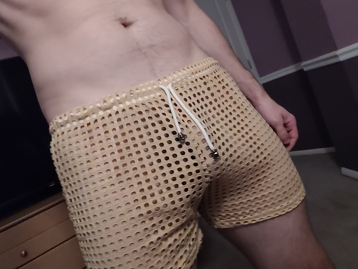 BoundGeek's tweet photo. Feeling the full see-thru shorts today...
More pics at https://t.co/9W4IuGjpvn https://t.co/wp3YqitlXy