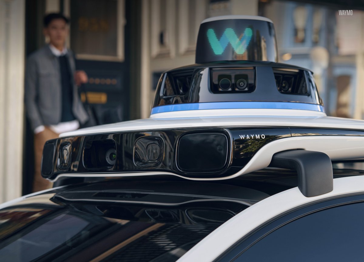 OpenCV_AI's tweet image. Fresh off our blog post, let&apos;s take a look at what advanced self-driving car technologies are working now (and how these technologies will work in the near future).

opencv.ai/blog/ai-in-dri…
