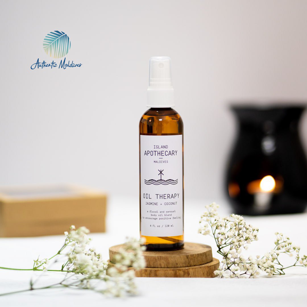 Indulge in the tropical serenity of Island Apothecary's body oil — a lush blend of jasmine and coconut that nourishes your skin while transporting your senses to a sun-kissed paradise.