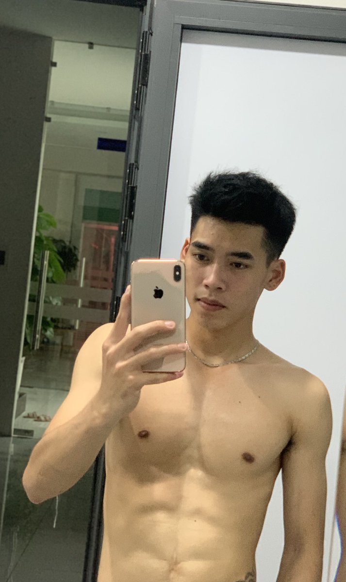 th25042001's tweet photo. Rạch giá đang mưa https://t.co/FAuQAh4dpM