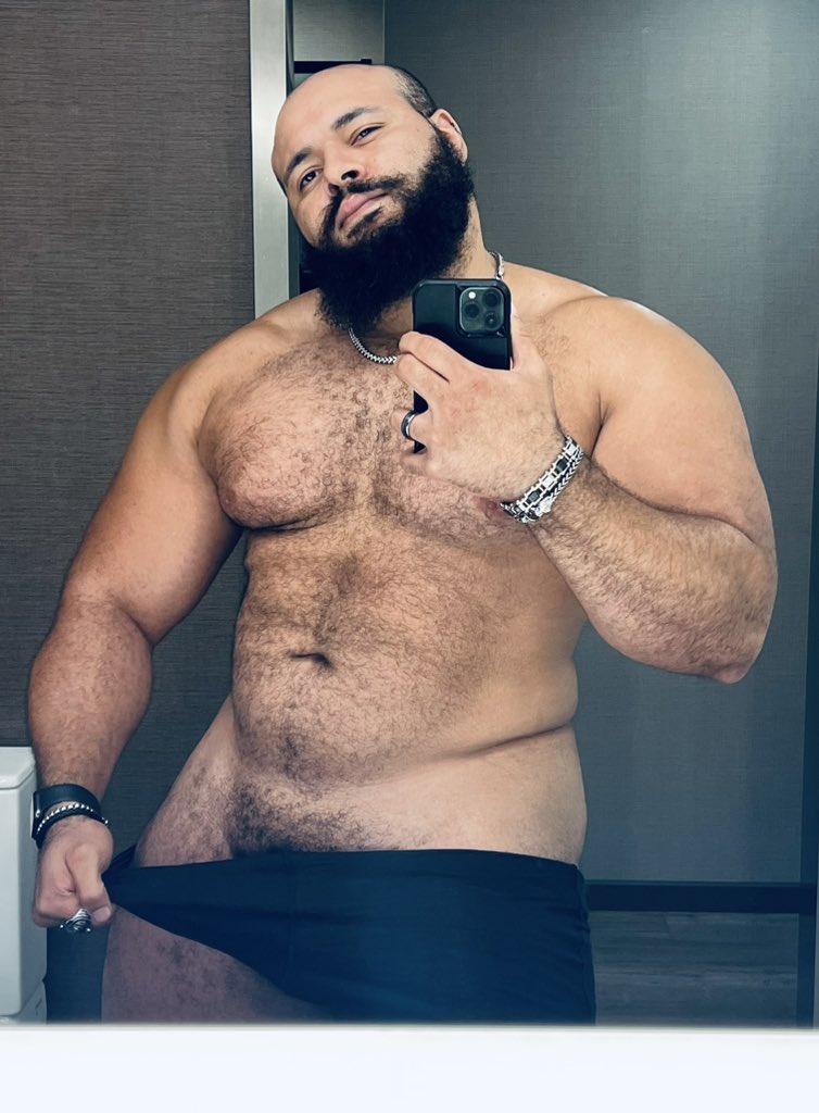 Mojomadness1's tweet photo. It���s great being a big tease~ https://t.co/UPhJ9AsU2o