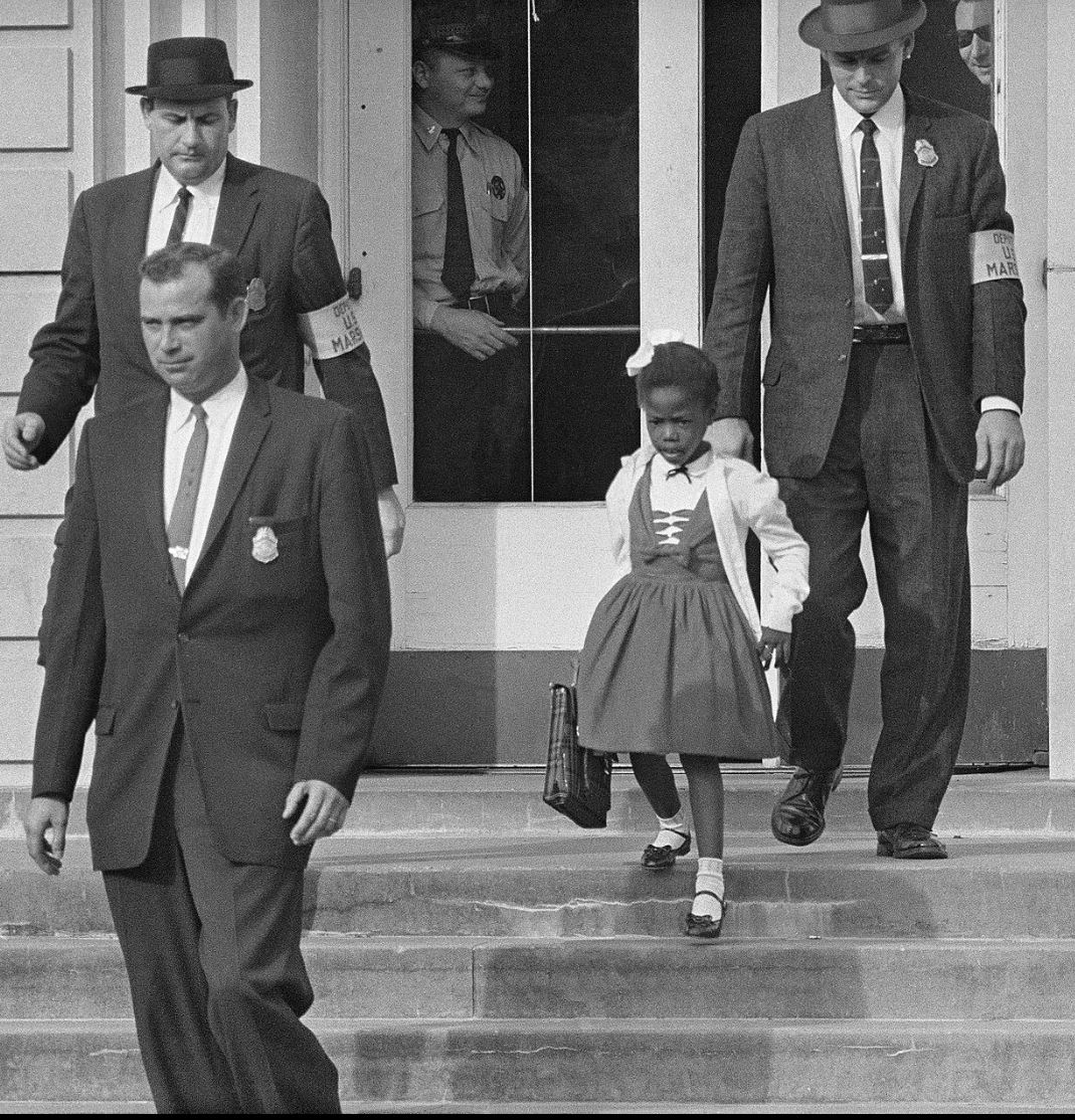 BRVB_NHP's tweet photo. Six years after the U.S. Supreme Court’s landmark decision in Brown v. Board of Education, Ruby Bridges integrated William Frantz Elementary School in New Orleans, Louisiana, becoming the first African American student to attend the previously all-white school. #RubyBridges #BRVB https://t.co/wOOxOFYUXQ