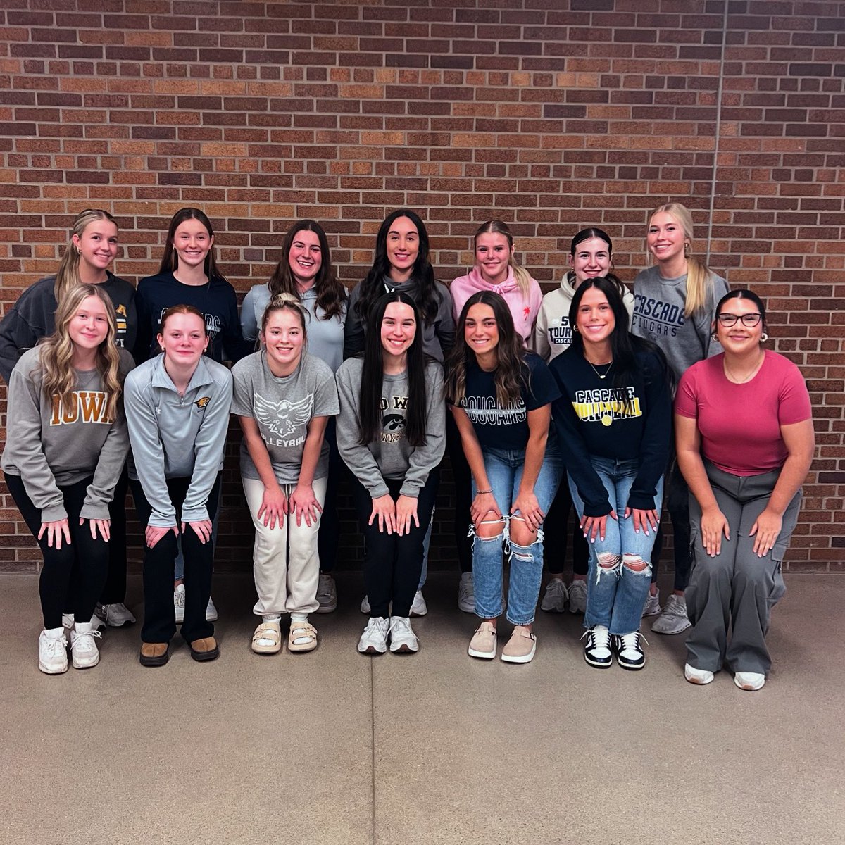 Last week we had our end of the season banquet. These are always happy moments celebrating success and hard work but also sad saying good bye to all the dedication our seniors have put into the CHS volleyball program. Thank you seniors, we will miss you! 😢