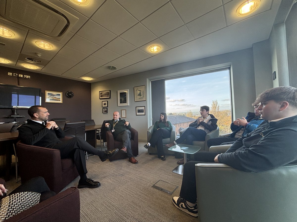 Com|Dyfed-Powys tweet media