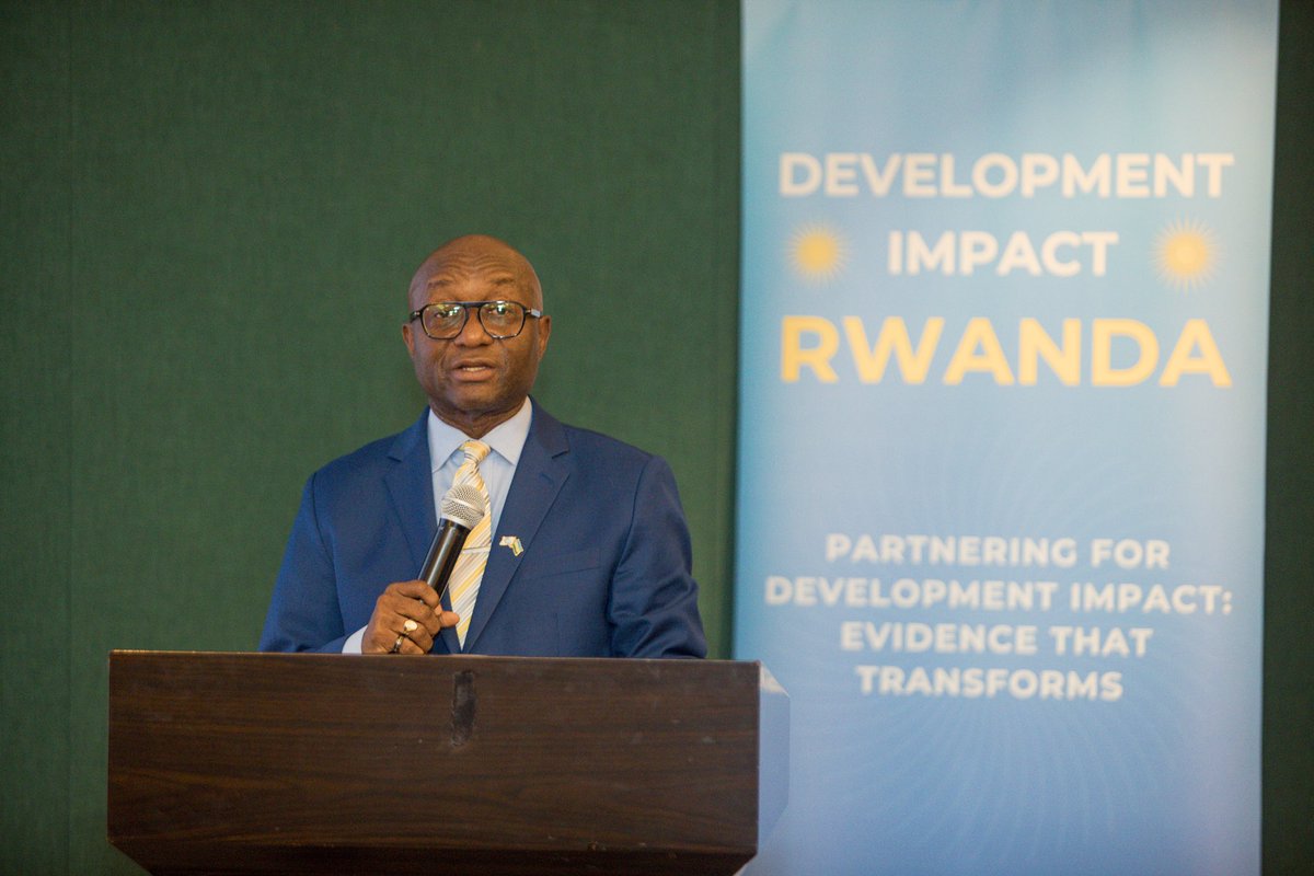 sahr_kpundeh's tweet photo. Excited to attend a @WB_Rwanda knowledge sharing event in collaboration with @RwandaGov institutions, led by @WorldBank's Development Impact Evaluation (DIME) team. The focus is on optimizing infrastructure and leveraging data to drive growth and innovation in the private sector. https://t.co/gGZDzeFG1X