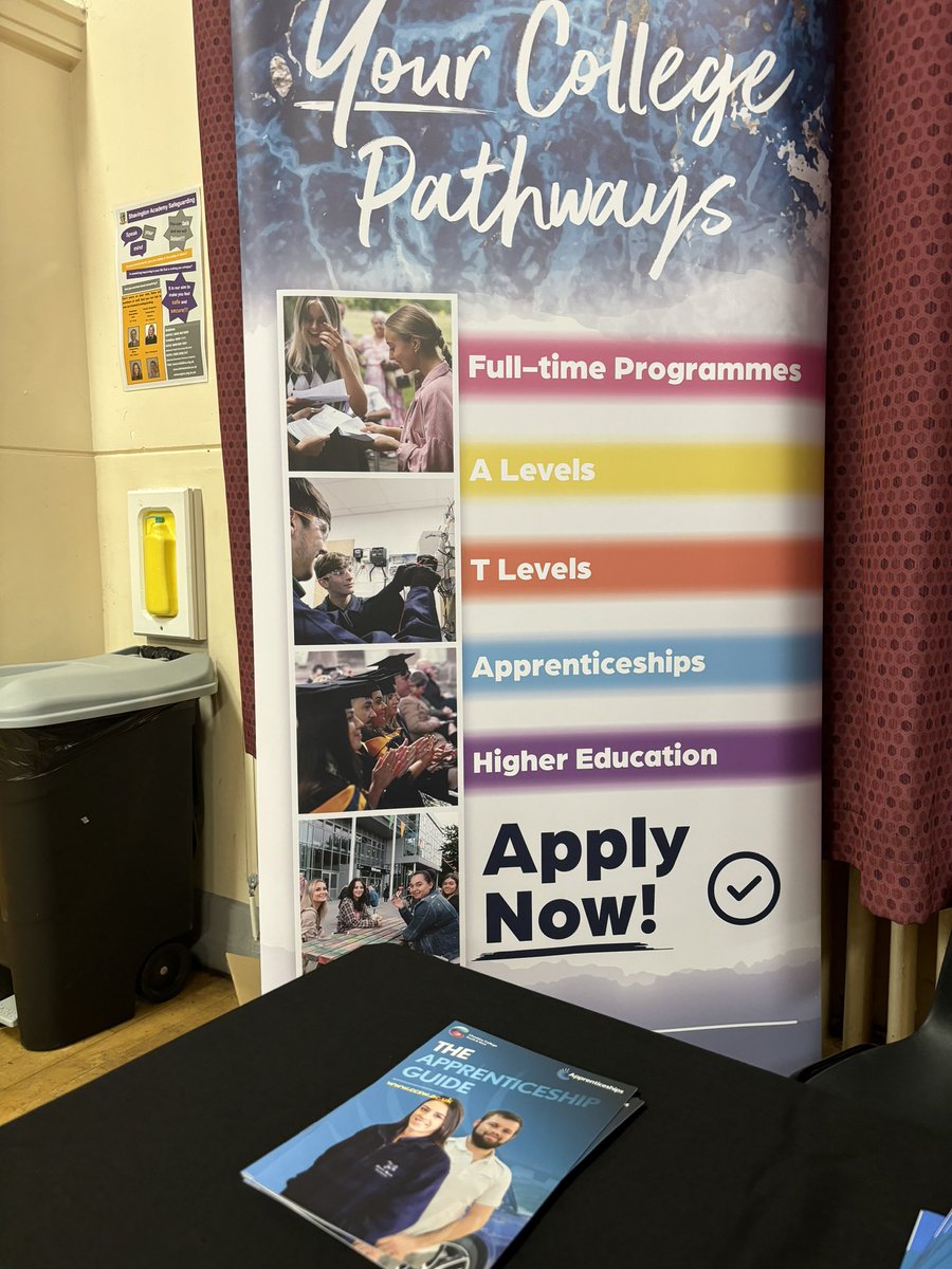 SchoolsCCSW (@ccswschools) on Twitter photo What a wonderful morning <a href="/Shavington_Ac/">Shavington Academy</a> meeting pupils in Y7, Y9 & Y11. So lovely to see so many engaged pupils thinking about their next steps & exploring post 16 options!
I was joined by our student governor & former Shavington pupil Alex who spoke about his journey. What a wonderful morning <a href="/Shavington_Ac/">Shavington Academy</a> meeting pupils in Y7, Y9 & Y11. So lovely to see so many engaged pupils thinking about their next steps & exploring post 16 options!
I was joined by our student governor & former Shavington pupil Alex who spoke about his journey.