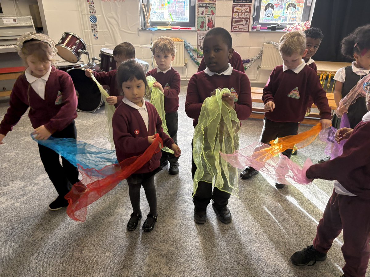 Mrs Evans tweet media